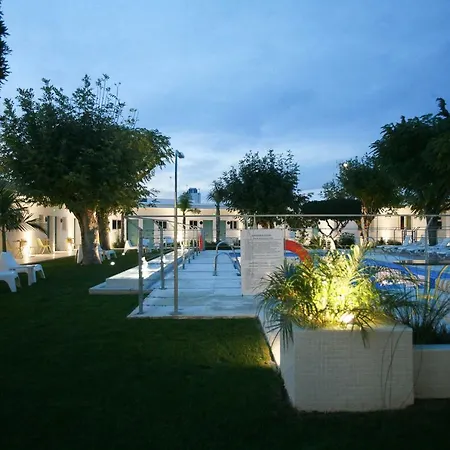 Cumbres بيت ضيافة كونيل ذي لا فرونتيرا